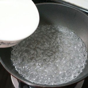 凉粉娃娃鱼的做法视频