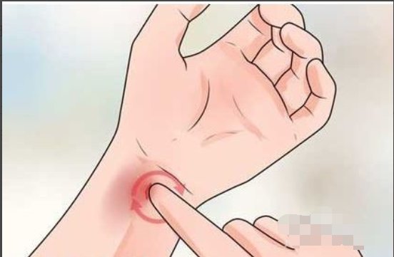 脸上的淤青怎么快速消除?