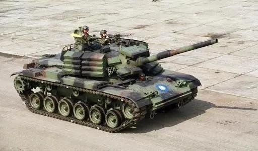 m60主战坦克装甲那么厚那么高大,你知道为什么重量才50多吨吗?
