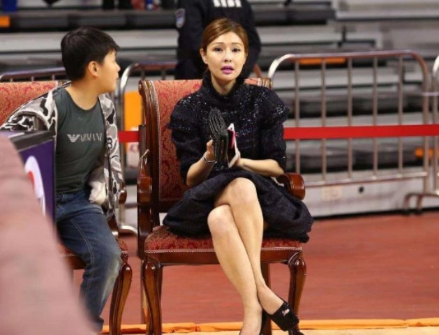 你对广东宏远队的老板娘吴迪,印象如何?