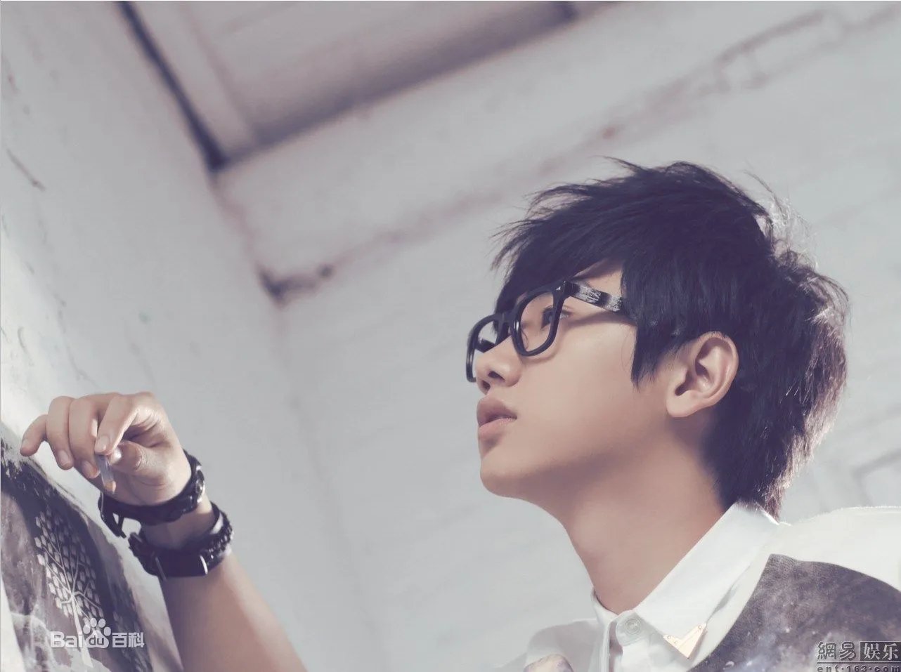 汪苏泷整容前后照片 汪苏泷图片最帅的图片