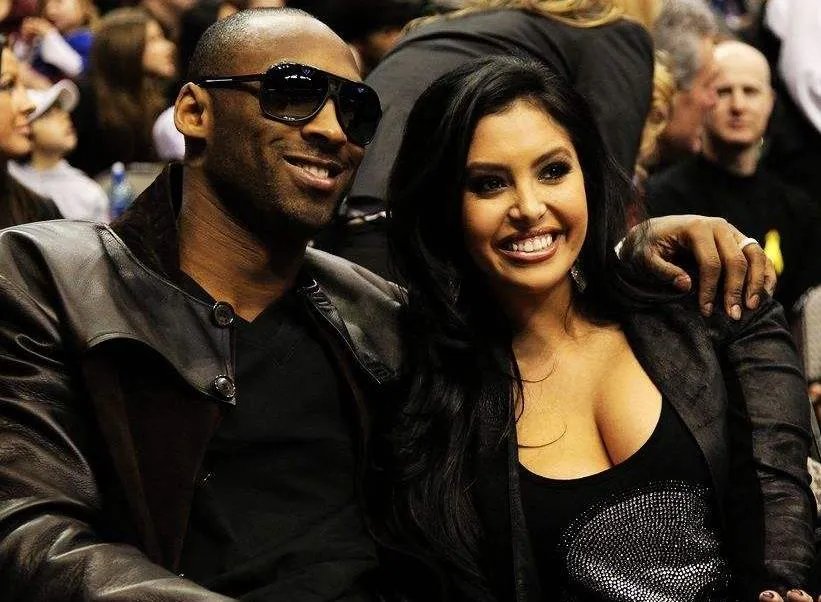 瓦妮莎有多美,瓦妮莎年轻时的照片