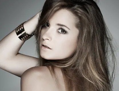 激光祛斑留疤痕吗