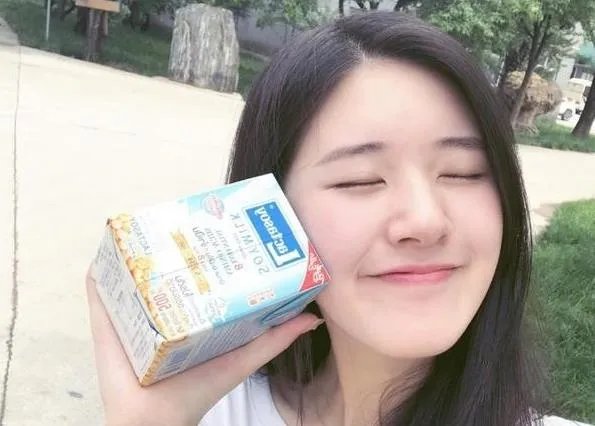 赵露思八卦与个人资料:当年好多人看上赵露思