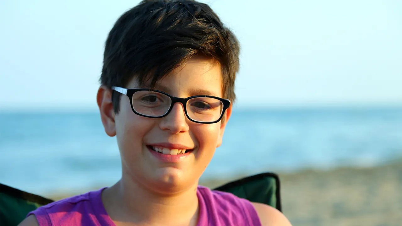 白眼球上有黄斑怎么办？