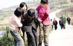 乐于助人的图片