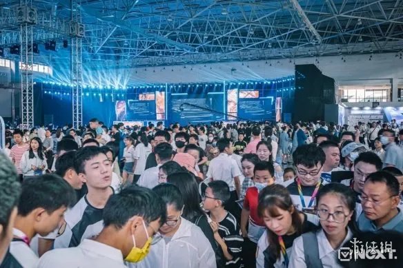 网易电竞NeXT登陆百视通 大屏独播邀你一同大饱眼福