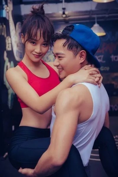 如何看待曹骏与蓝盈莹的恋情？