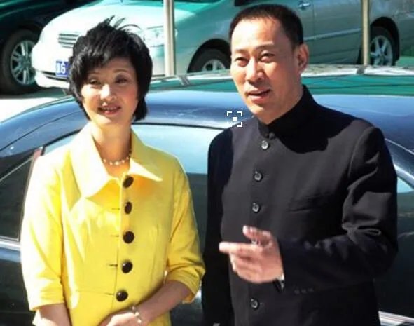 吴京安老婆照片曝光 演员遭遇车祸重伤说“对不起观众啊”