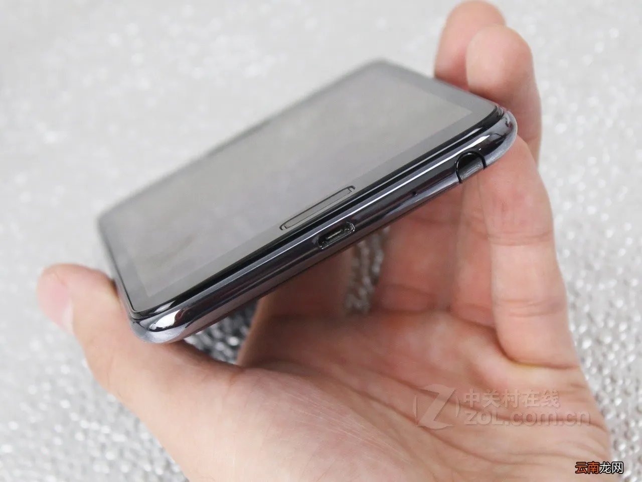 三星i9220多少钱 三星i9220粉色