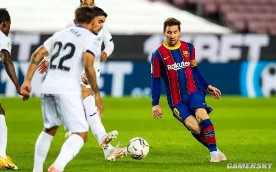 《实况：王者集结》终极MVP梅西&罗纳尔多双王登场！