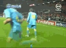 梅西职业生涯最精彩的一粒进球是哪个?