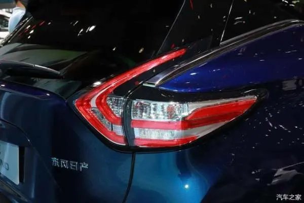 日产旗舰SUV买沙发送车 实拍2021款楼兰 最低只要20万