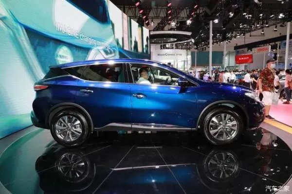 日产旗舰SUV买沙发送车 实拍2021款楼兰 最低只要20万