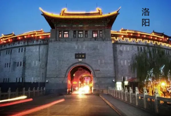 日近黄昏猜字谜，所以。