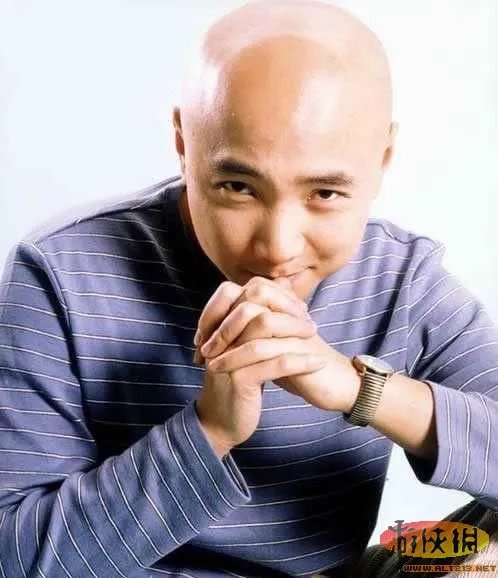 私粪与公粪微博骂战  盘点被周立波骂过的明星