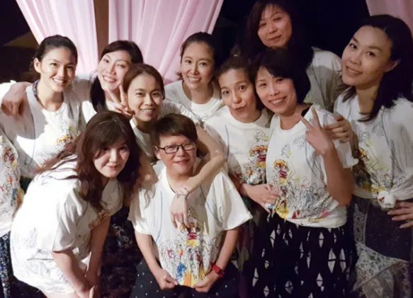 女神林心如闺蜜团曝光 关系最好的竟然是她