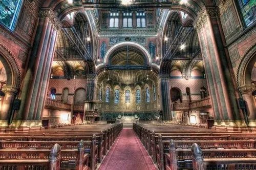 教堂婚礼音乐有哪些 在教堂举行婚礼要注意什么