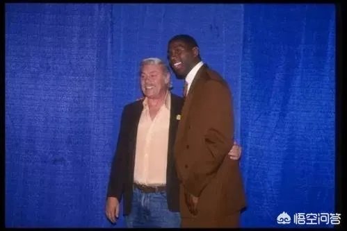 湖人队现在的老板是什么来历？