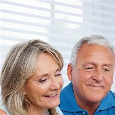 手上长老年斑怎么办