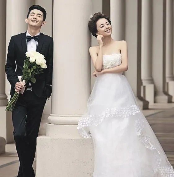 刘萌萌的老公是谁？  结婚照曝光揭其男友康恩赫个人资料