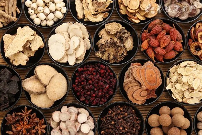 老人养生 每天吃多少更合适