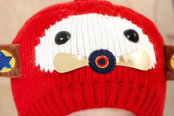 方脸适合什么帽子？