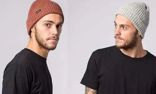 方脸适合什么帽子？