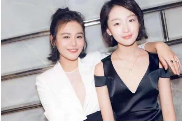 周冬雨人品遭质疑，被扒多次曝光马思纯隐私，她人品差吗？