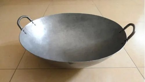 铁锅怎么保养不生锈不粘锅