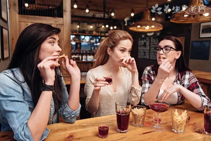 激光去眼袋价格在多少钱内