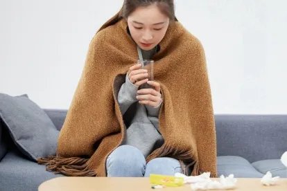 新冠发烧能不能洗澡