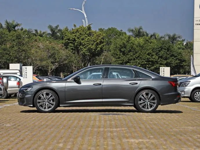 07款沃尔沃s40油耗,07款沃尔沃s40油耗怎么样