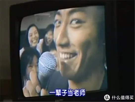 那些年住在硬盘里的大姐姐和小姐姐们 篇一：硬盘里的大姐姐