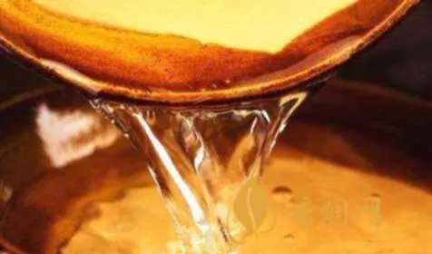 酿白酒加糖有什么好处 峰糖调白酒有什么作用