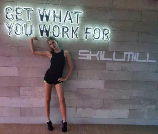 维密迎首位变性模特是怎么回事 维密首位变性模特是谁