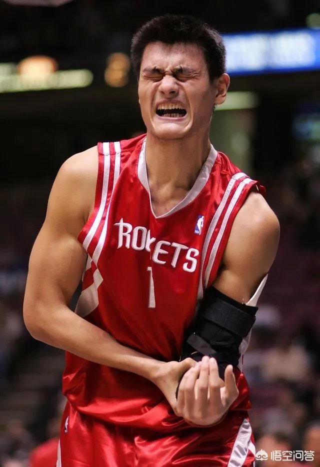 林书豪和姚明，谁比较厉害？