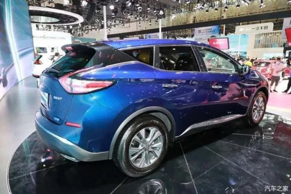 日产旗舰SUV买沙发送车 实拍2021款楼兰 最低只要20万