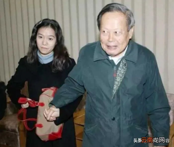 当你知道28岁的翁帆遭遇过什么 翁帆第一任丈夫是谁