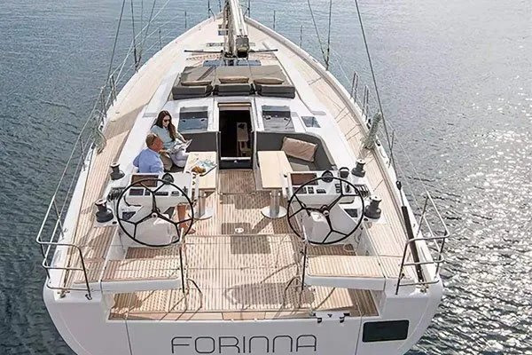 showgirl游艇门事件是什么 仿佛这是一种不正当的职业