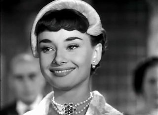 你有没有收藏奥黛丽赫本的经典照片？