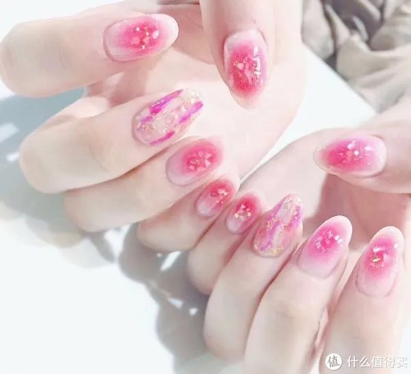 美甲图片2020新款式