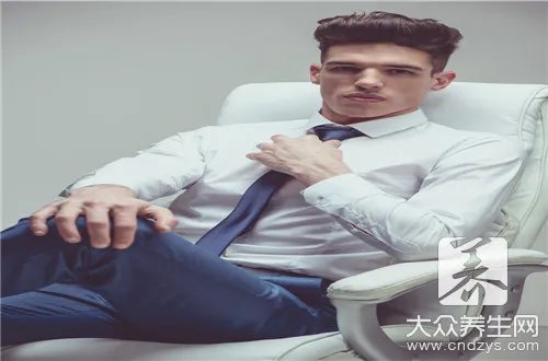 包茎手术后水肿图