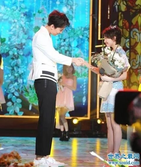 迪玛希身高真的有一米九吗？