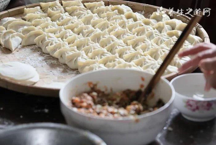 晚上可以吃姜吗?晚上吃姜赛砒霜是真的吗