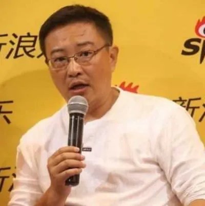 吕小品老婆是谁 其妻子黄韵琦是圈外人