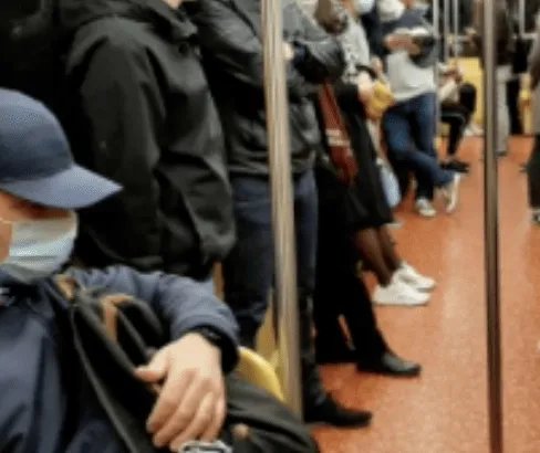 关于双阴性证明措施，外交部是如何回应的呢？