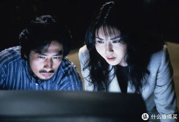 那些年住在硬盘里的大姐姐和小姐姐们 篇一：硬盘里的大姐姐