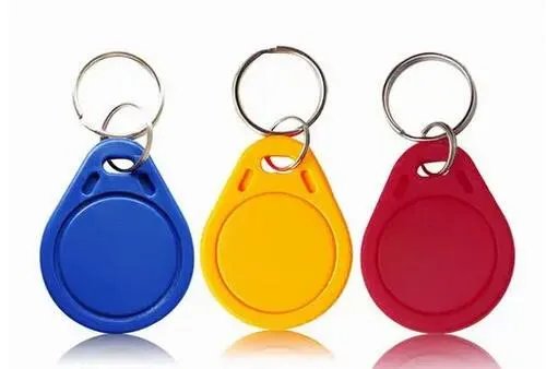 门禁卡可以配吗