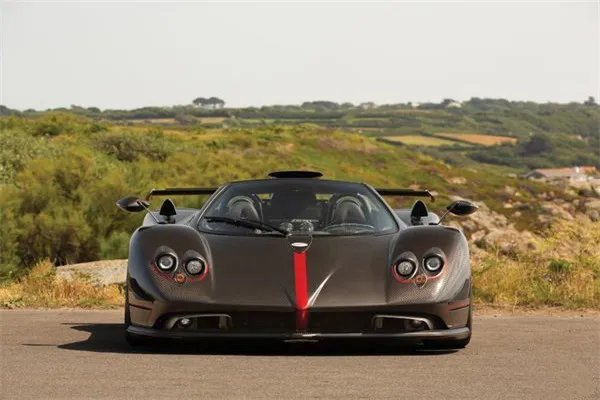 全球十大限量版跑车排行榜，法拉利只能排第六第一是